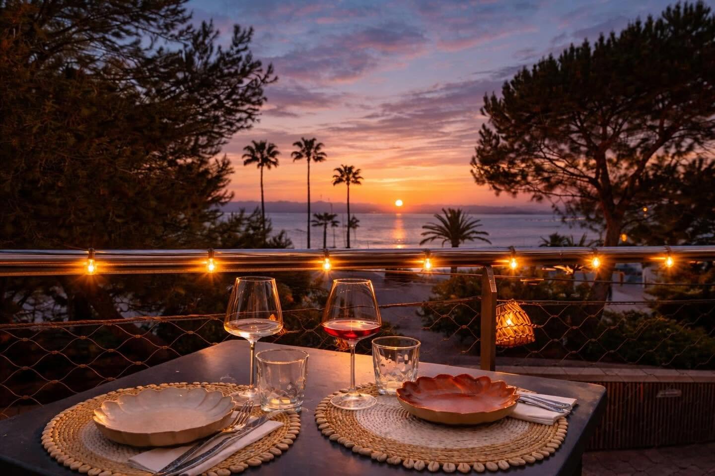 Coucher de soleil sur la mer — vue depuis La Cabane de l'Écailler
